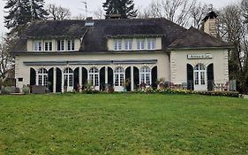 Aux Berges du Lac de Mondon